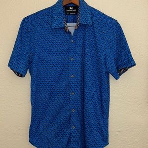 Men’s ButterCloth blue propellers shirt sleeve casual shirt size medium.
